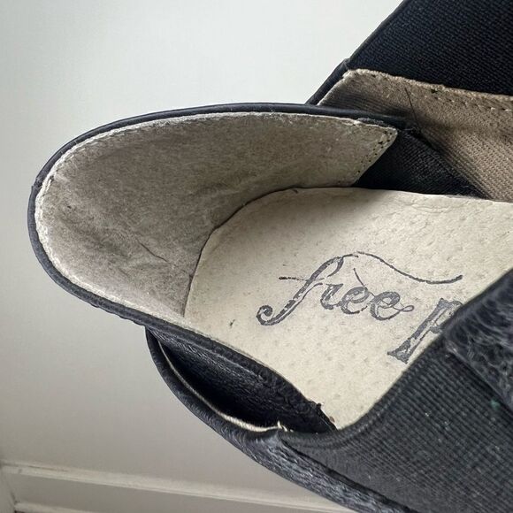 Free People x Lavorazione Artigiana Black Leather Ankle Bootie/Convertible Mules - Picture 10 of 16